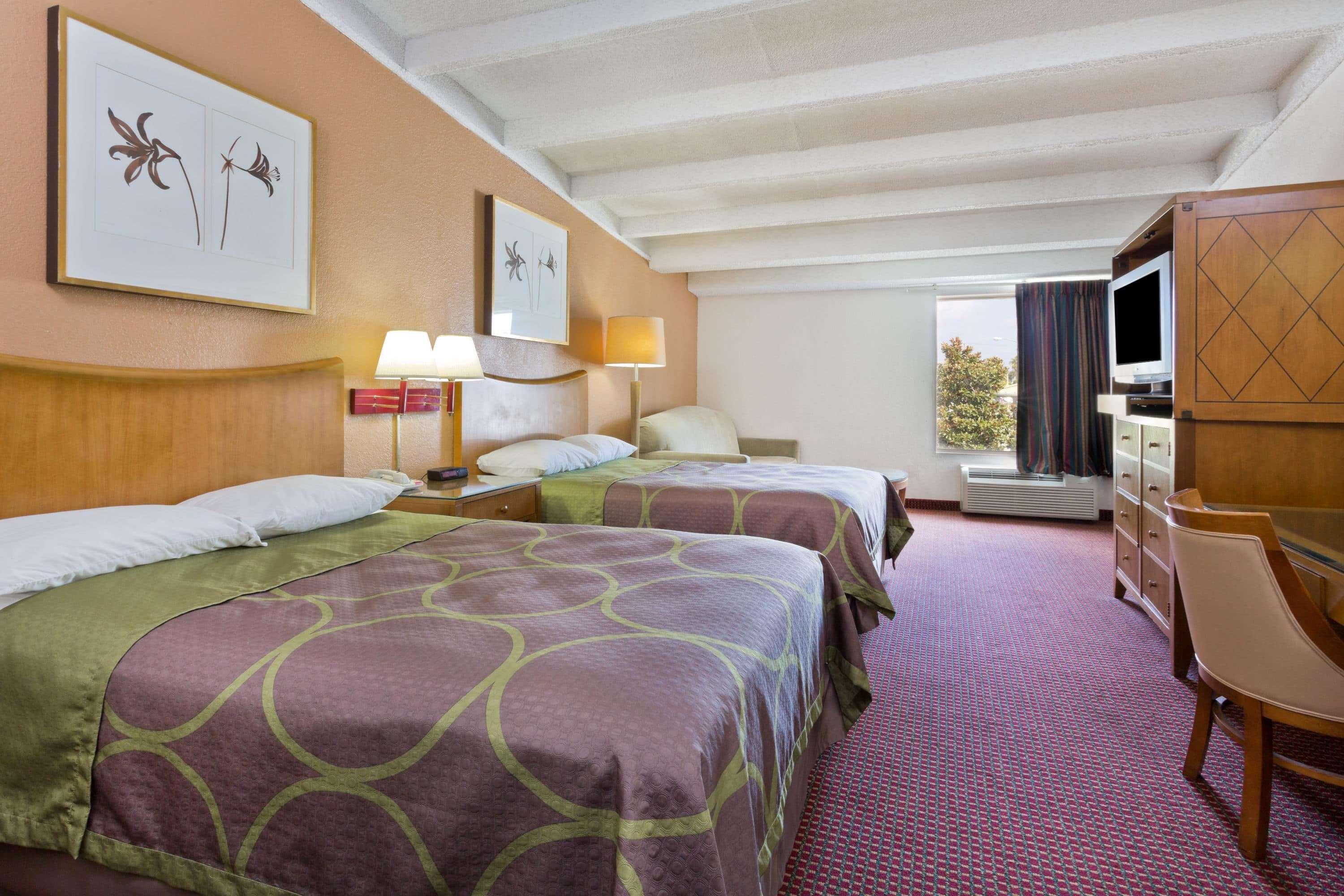 Super 8 By Wyndham Melbourne Motel Buitenkant foto